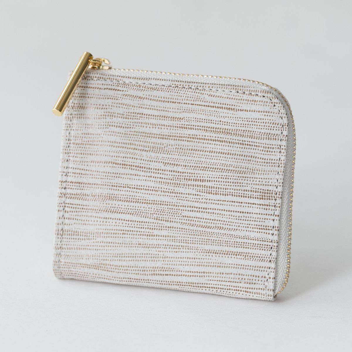 鍵ポケットつきコンパクト財布 ストライプビーズ