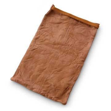 m+/マルチレザーポーチ SACCA L