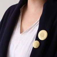 大桃沙織/ブローチ ハナ 45mm