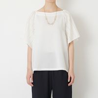 Kilka/洗えてシワになりにくい2WAYブラウス