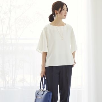 Kilka/洗えてシワになりにくいフレアスリーブブラウス ホワイト