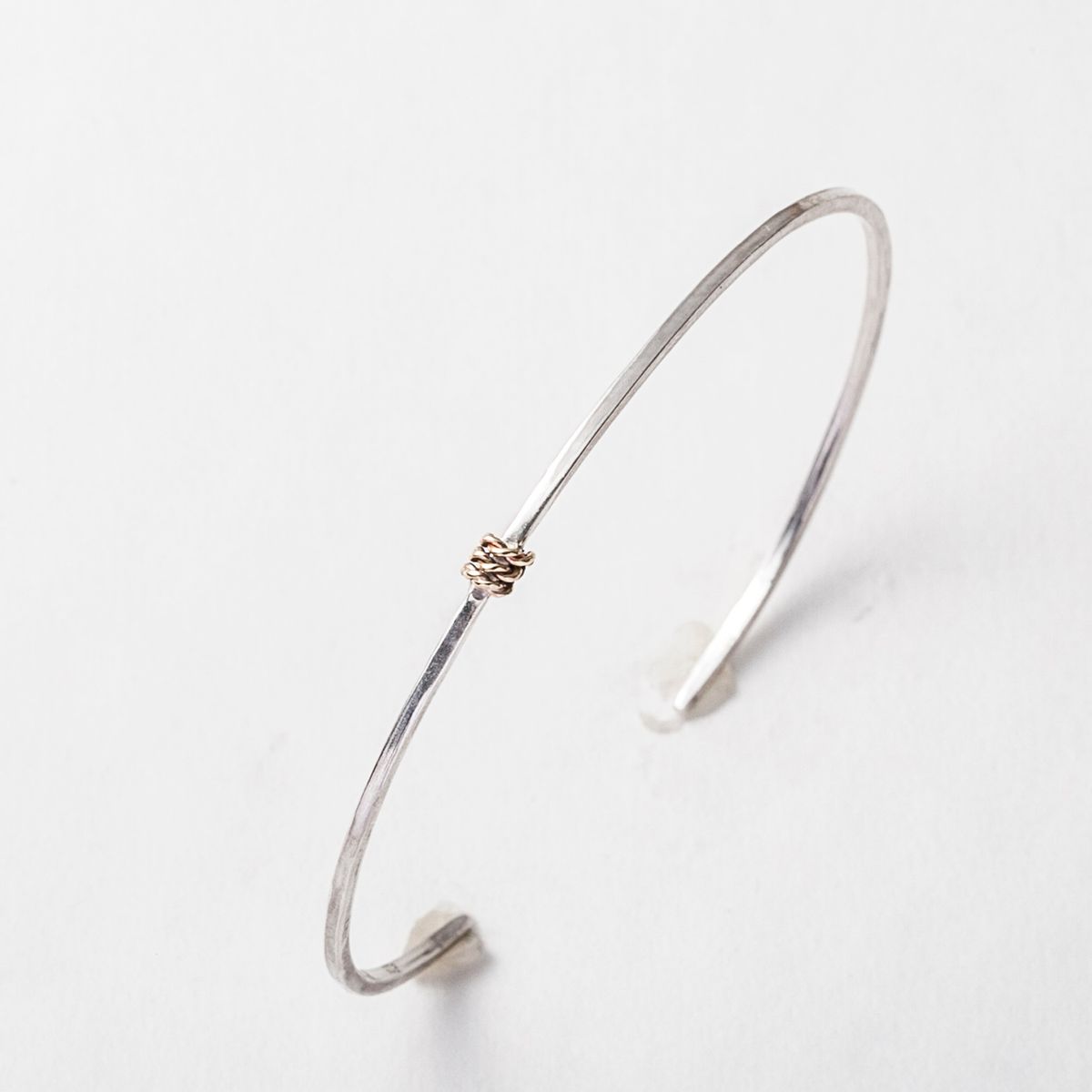 MEGUMI TOYOKAWA/bangle＆Golden rope