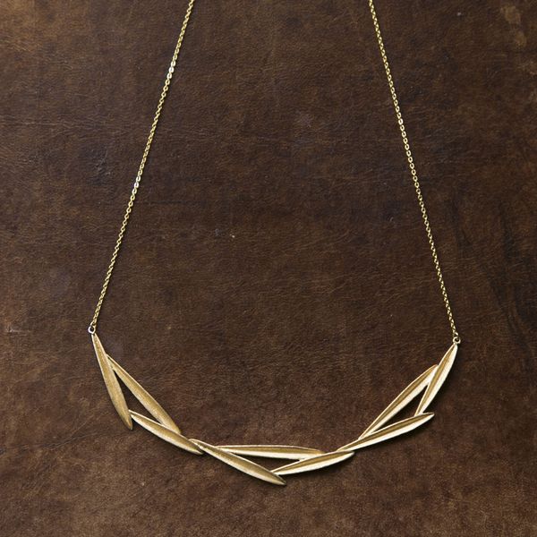 misa/オリーブ sideways ネックレス