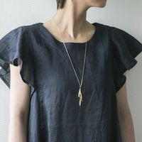 misa/オリーブのロングネックレス