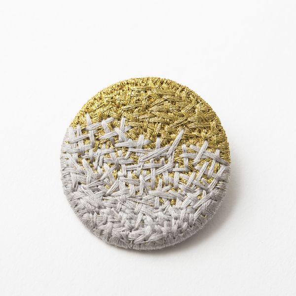 000/グラデーションブローチ