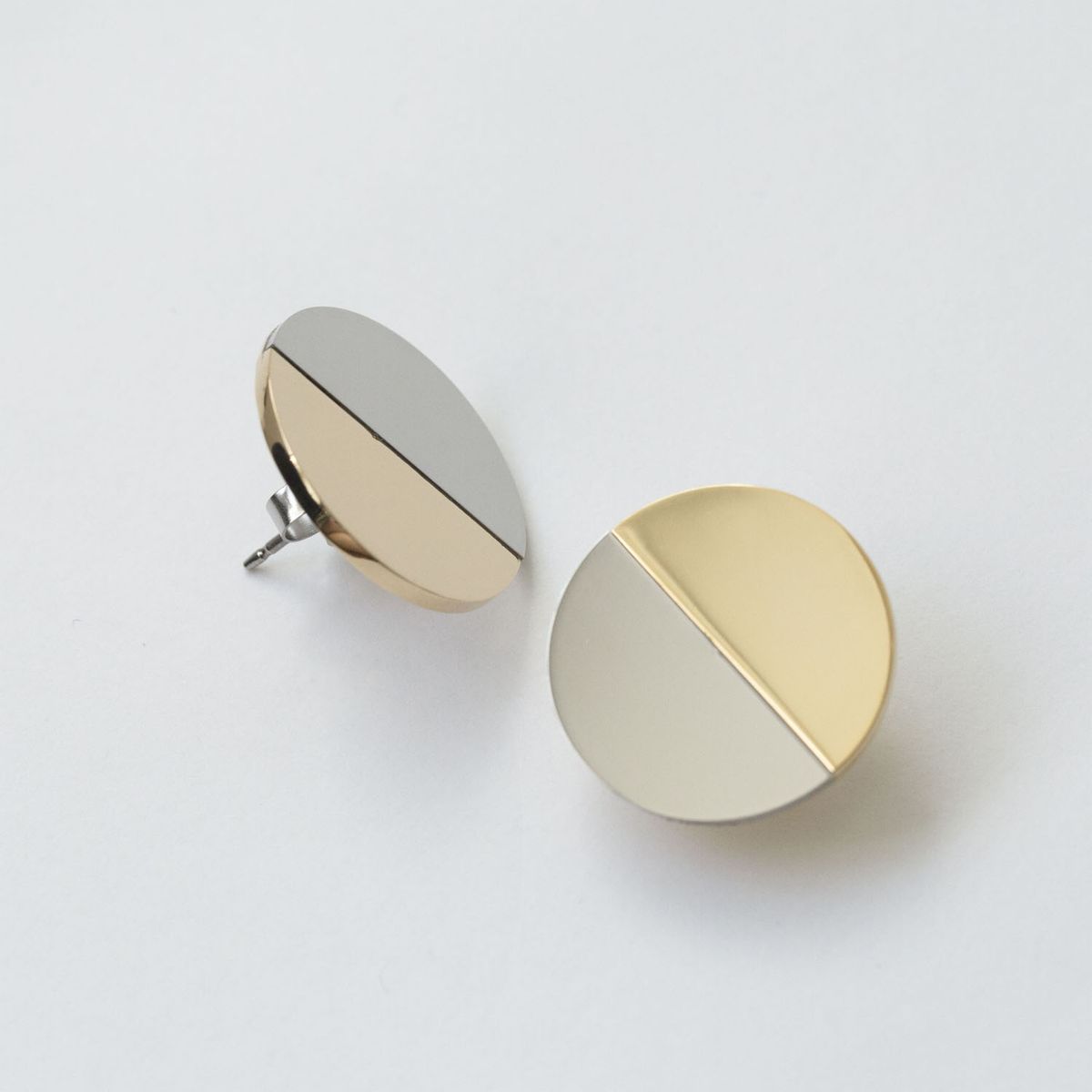 januka/ハーフミラーピアス サークル M