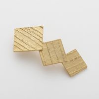 二月/四角みっつバレッタ