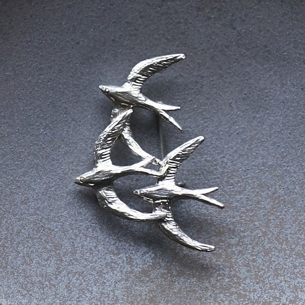 美品 Pfütze プフッツェ シルバー　ブローチ　925　silver 美品 Pfütze プフッツェ シルバー ブローチ 925 silver