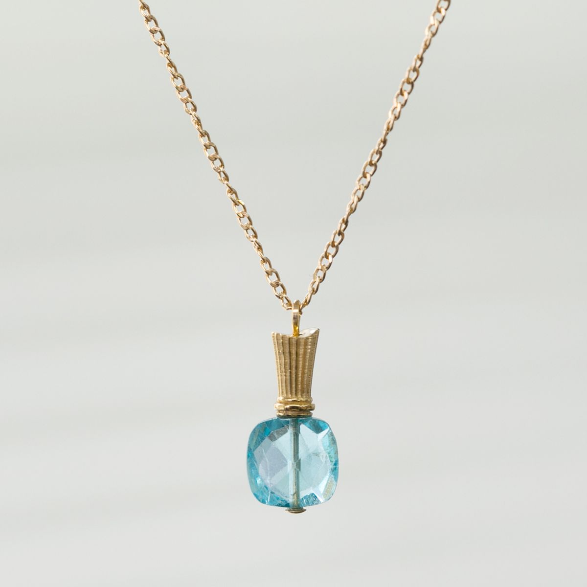 AcuteAccent/perfume bottle seriesアパタイト