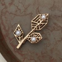 sasakihitomi/はっぱのブローチ