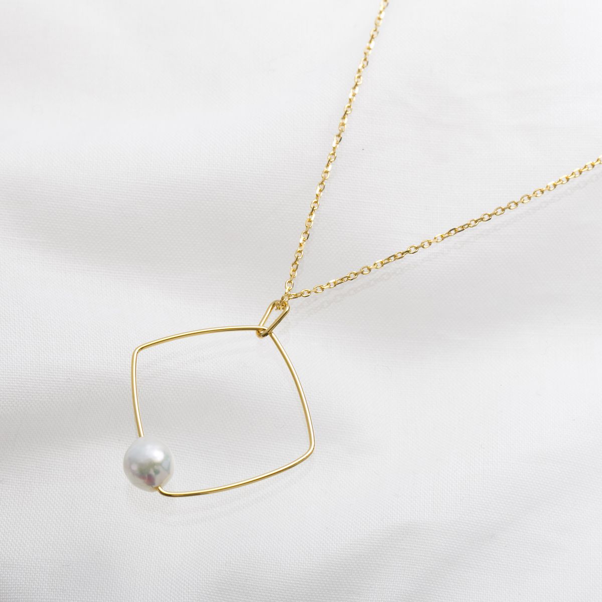 Sea Dew/gold line ロングネックレス スクエア