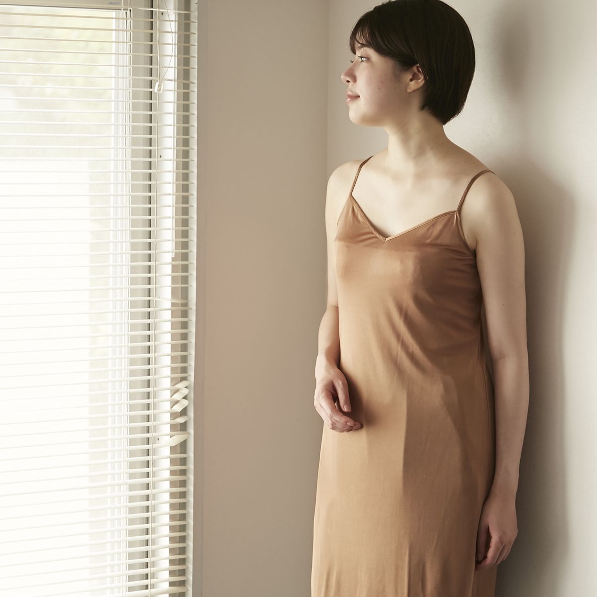 DRESS HERSELF/シルクインナーキャミソールスリップ