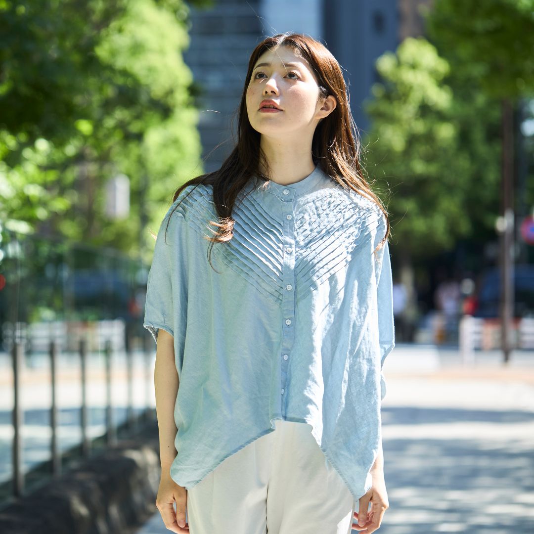 ubasoku/バンドカラーバイアスピンタックブラウス