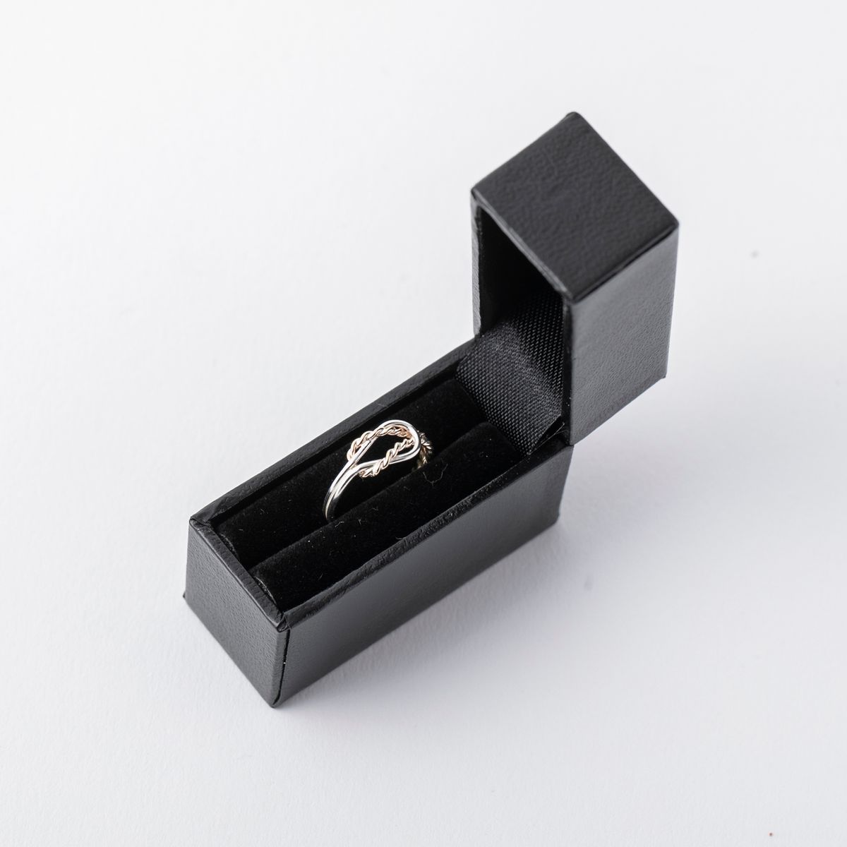 MEGUMI TOYOKAWA/Friendship ring