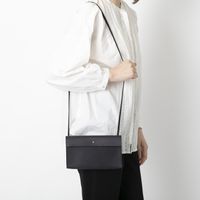 mercredin./ミニショルダーバッグ enveloppe