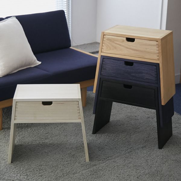 PRIMO スタッキングスツール M -サイドテーブルや踏み台にもなる、収納