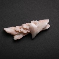 高知の珊瑚ブローチ小　さくら草B