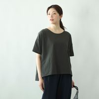 チャコールグレー