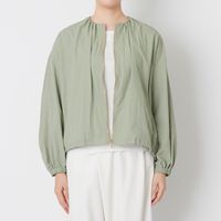 ライトグリーン