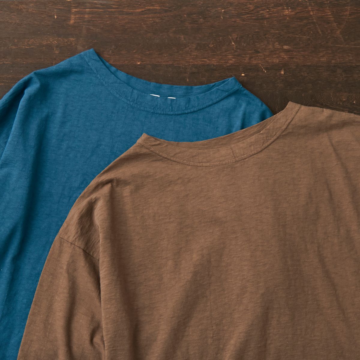 ブラウン×サファイアブルー