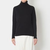 ao/なめらか天竺タートルネック