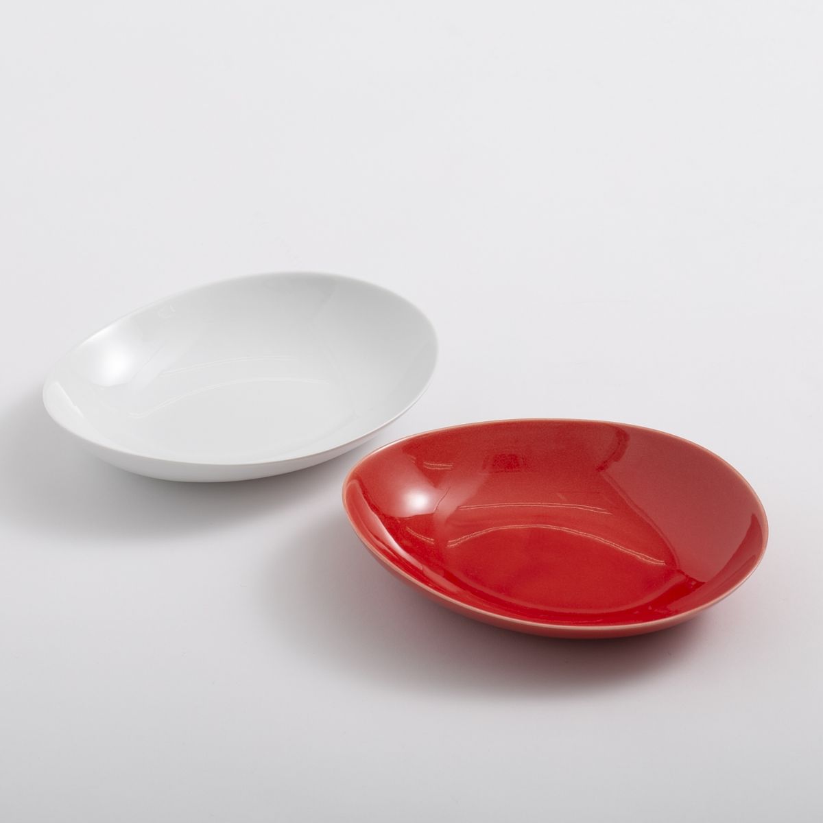 ホワイト・レッド