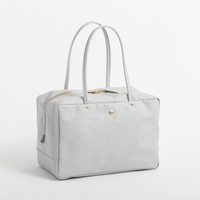 シルバーホワイト