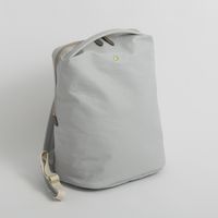 シルバーホワイト