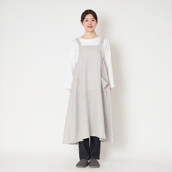 LINEN & BASIC/ワンピースエプロン -首や肩がラクで、着やせして見える