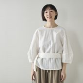 Kilka/2WAYシャーリングブラウス