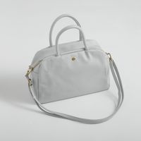 シルバーホワイト