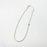 ホワイト×ベージュ