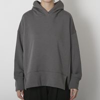 チャコールグレー