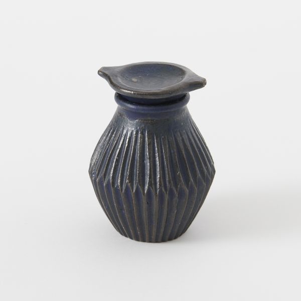 タナカマナブ/醤油差し -両口仕様で液だれしない、陶器の醤油差し