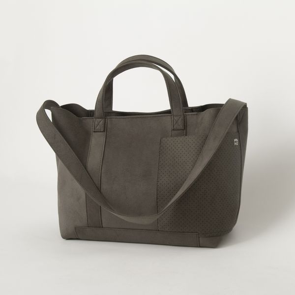 いいね増えたら削除します。新品未使用です。トートバッグ トートバッグ レディース FIORVE レディースバッグ 大きめ 軽い a4