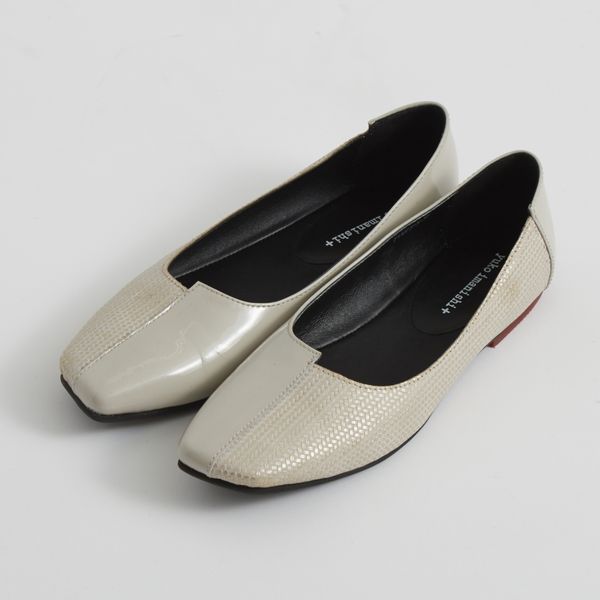 こ*あ様 サイズ【23】　ヒグチユウコ　mmts フラットシューズ こ*あ様 サイズ【23】 ヒグチユウコ mmts フラットシューズ - メルカリ