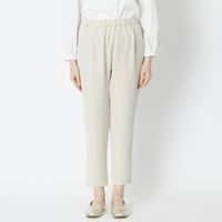 ライトベージュ