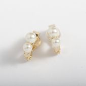 Ouca/メタル×2粒パールイヤリング・ピアス