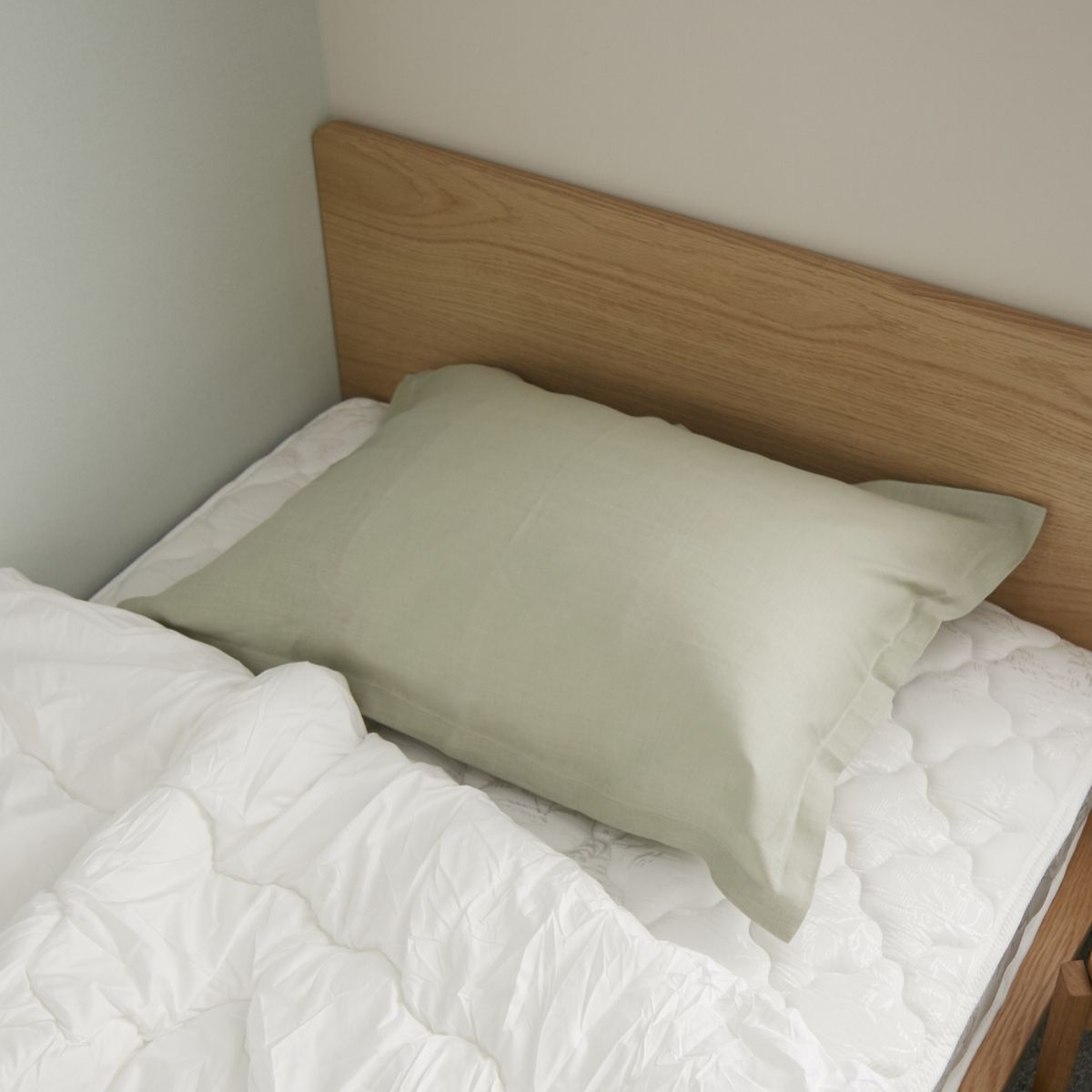 アッシュグリーン