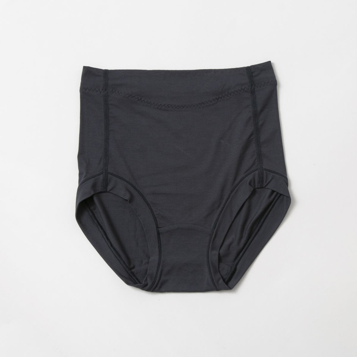 スモーキーネイビー