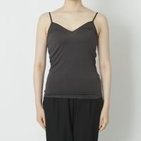 チャコールグレー