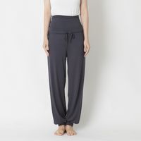 スモーキーネイビー