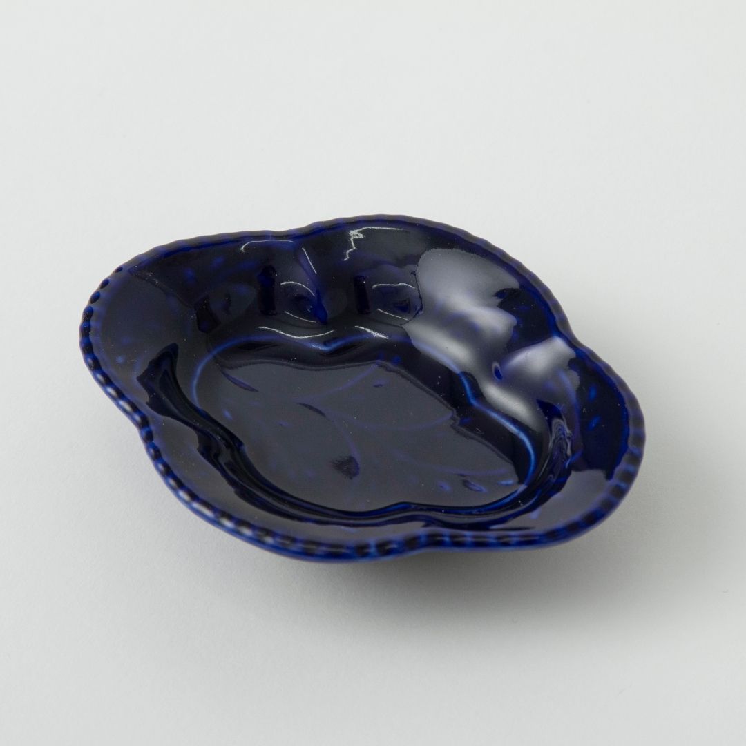 与山窯 木瓜手塩皿 -醤油皿にも使いやすい、木瓜型の豆皿 - スタイルストア