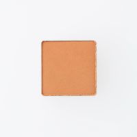 キャラメルブラウン