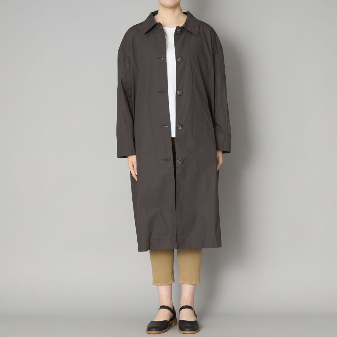 グレーブラック