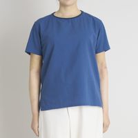 ブルー
