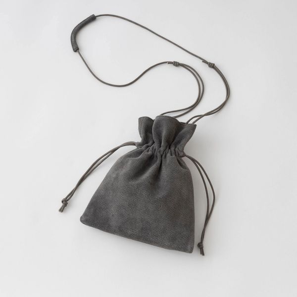 TOKYO LEATHER FACTORY/洗える革の巾着サコッシュ -キレイめの