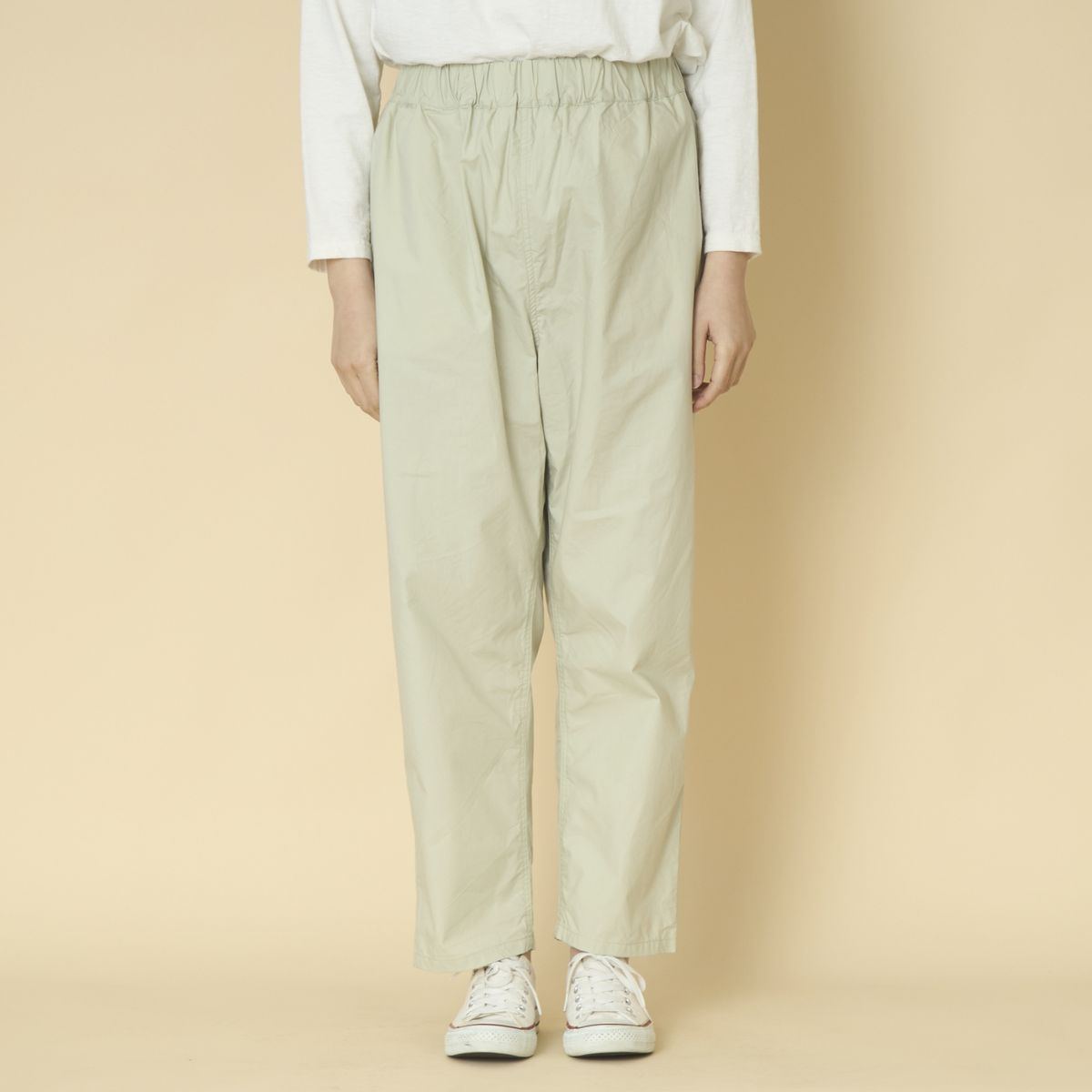 ミントグリーン