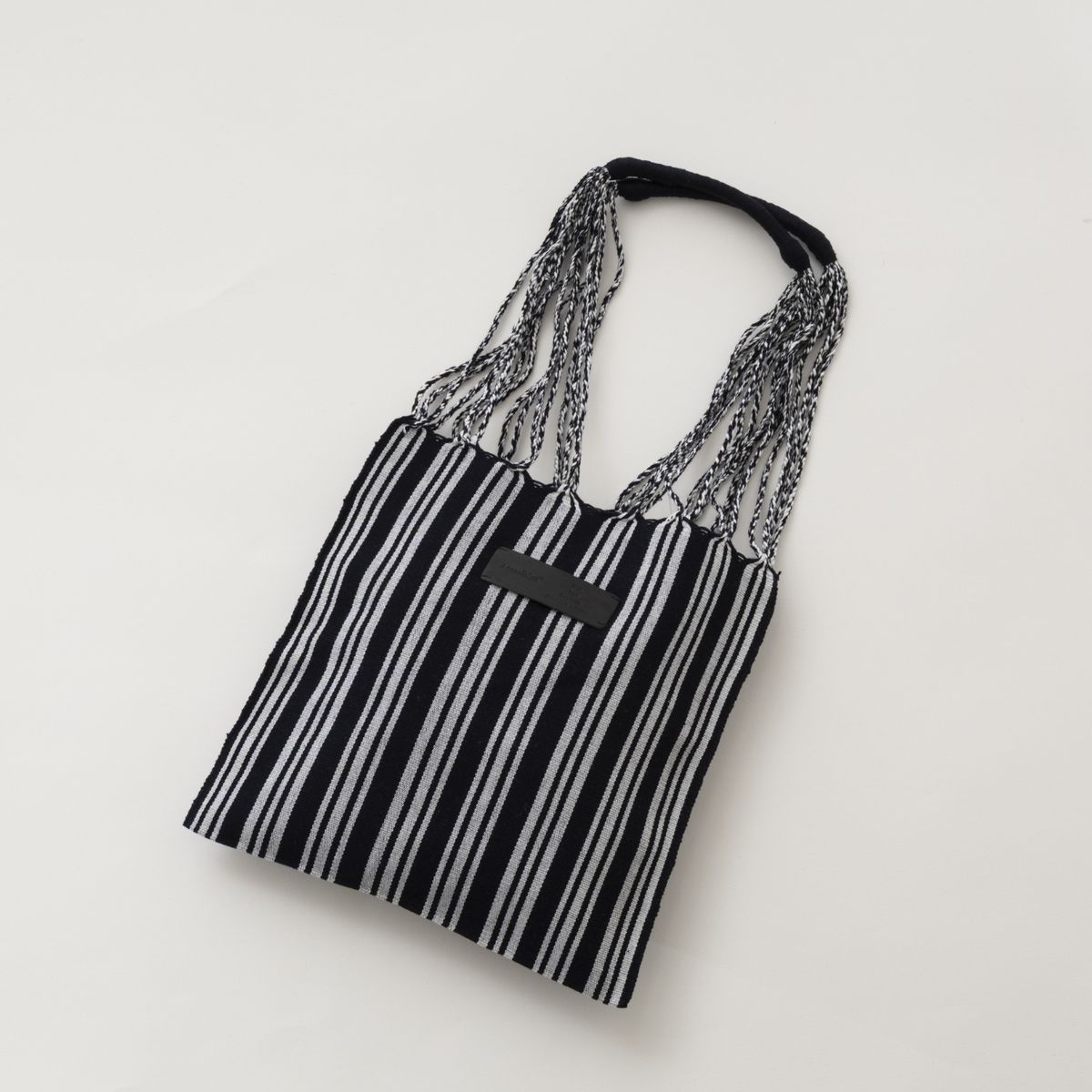 細ストライプ ネイビー