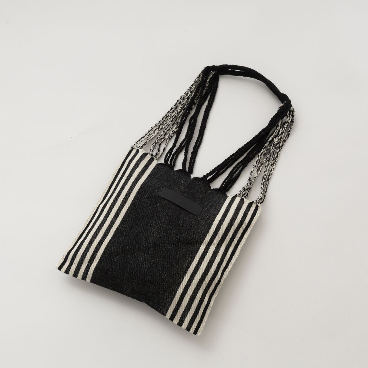 ストライプ ブラック×ホワイト